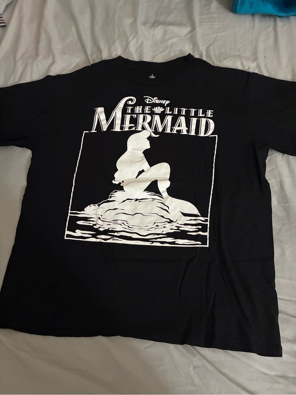 The Little Mermaid Collectible Disney T-Shirt Size Large